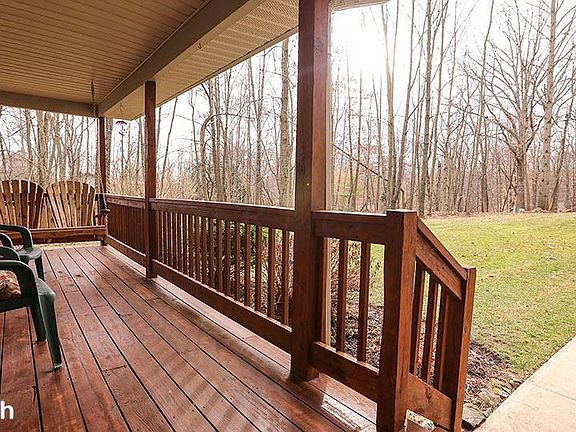 2nd image of 680 Valleywood Heights Dr
