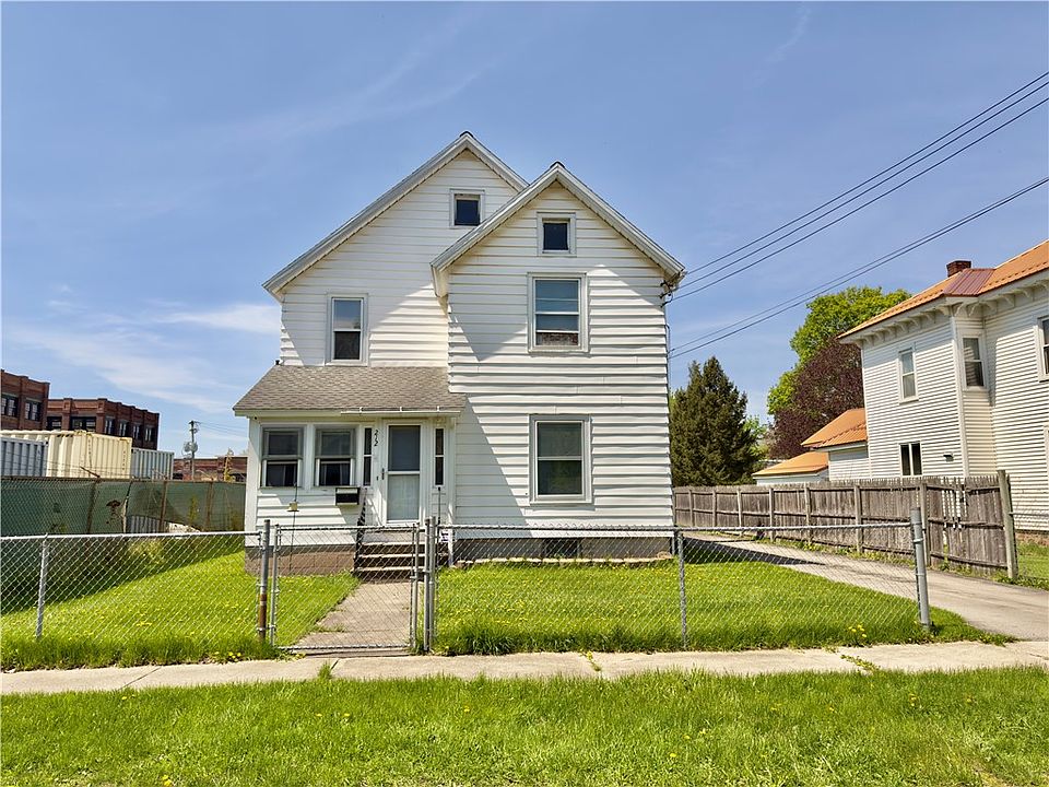 1st image of 212 Blackmar St