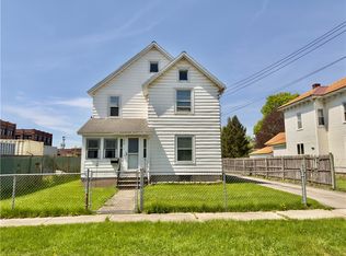 212 Blackmar St, Newark, NY 14513