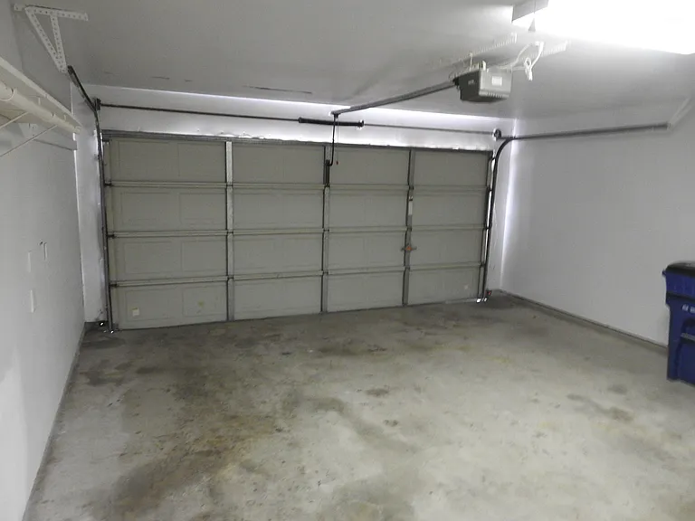 2094 Colt Ct — Photo 12