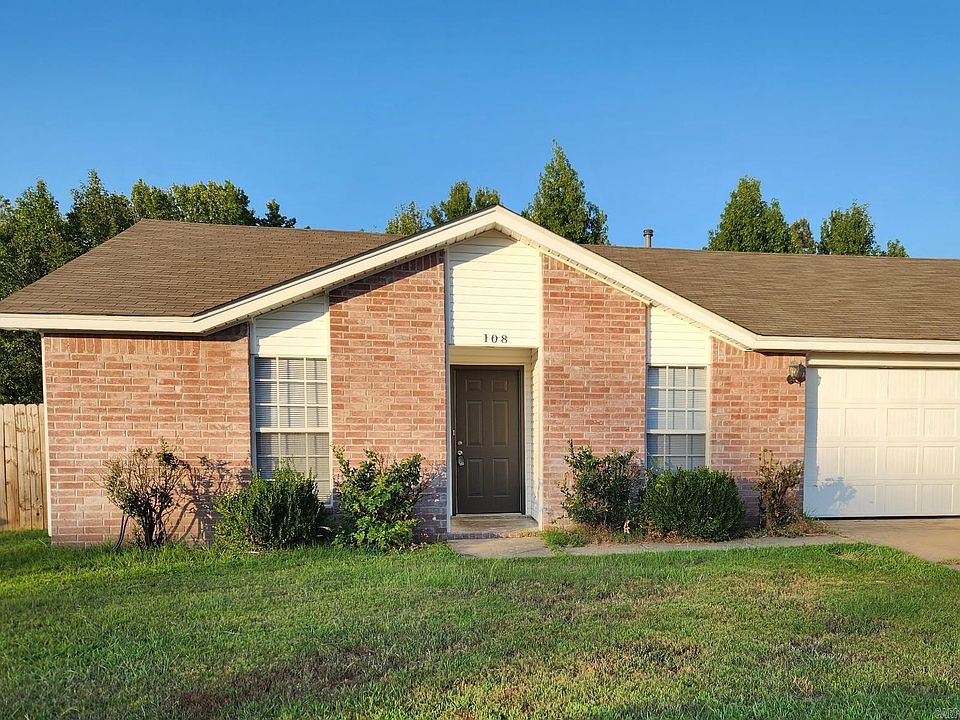1st image of 108 Meadows Dr