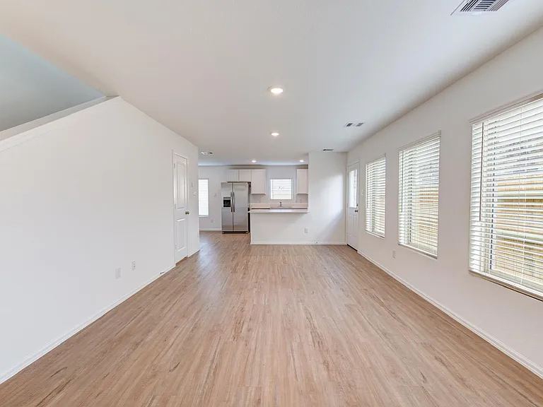 26738 Paloma Blanca Dr — Photo 5