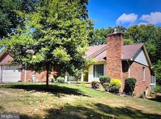 164 Sterrett Ln, Clear Brook, VA 22624