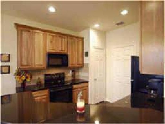 2nd image of 1713 Brookview Dr