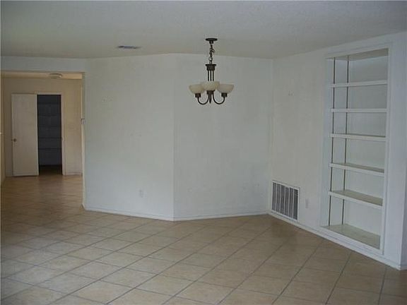 3rd image of 4108 Cisco Valley Dr