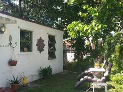 243 SW 12th St, Dania, FL, 33004