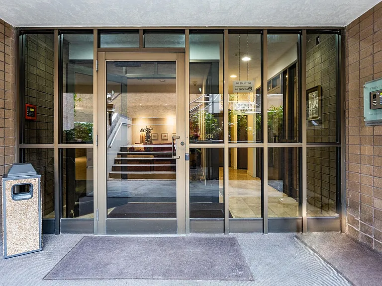 245 N Vine St #803 — Photo 24