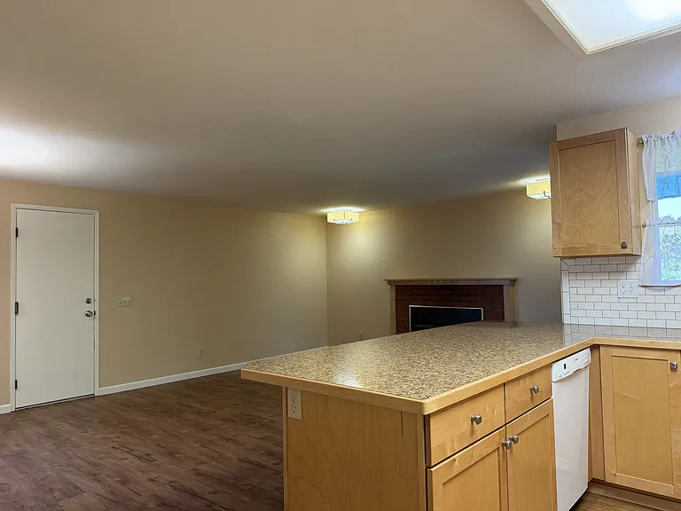 1701 Antoine Ave — Photo 7