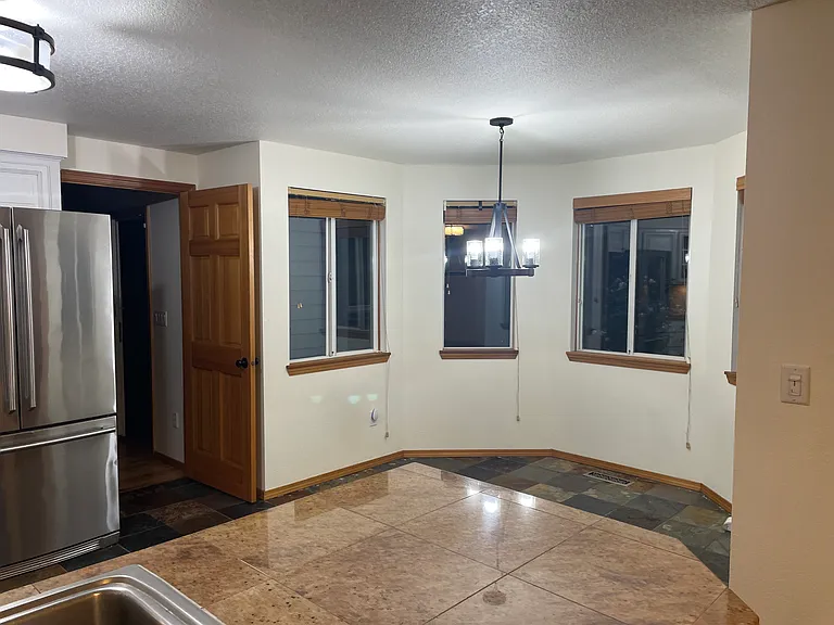 12788 Sierra Vista Dr — Photo 4