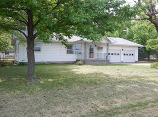 305 Clay St, Uniontown, KS 66779