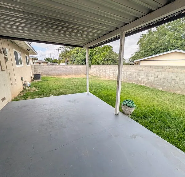 8641 Garfield St — Photo 13