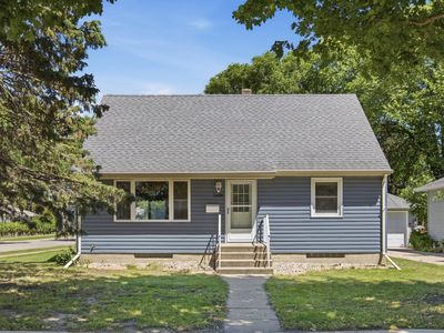 1102 1st St S, Moorhead, MN, 56560