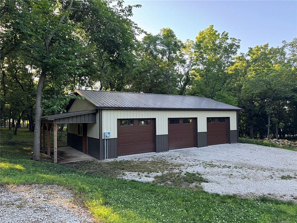 1st image of 93 Enchanted Ln