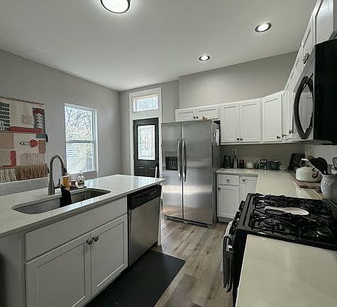 5th image of 44 Butler St