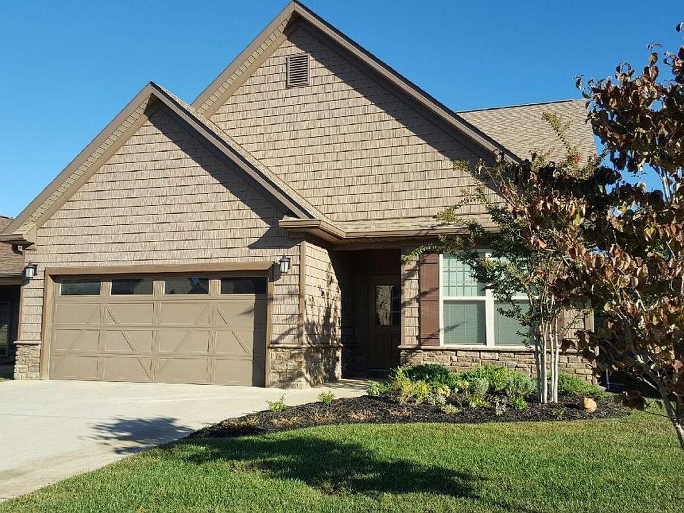 1st image of 12035 Woodhollow Ln