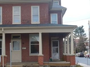 160 N Market St, Elizabethtown, PA 17022