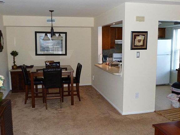 4th image of 414 Society Pl Floor 2