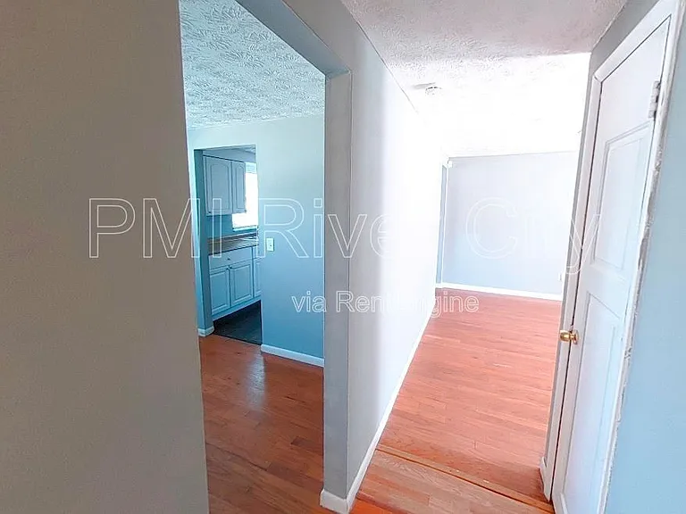 7471 John F Kennedy Dr W — Photo 10