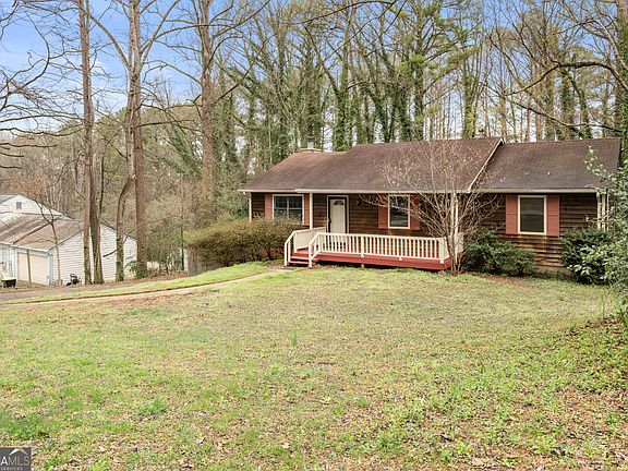 2nd image of 127 Fairview Way