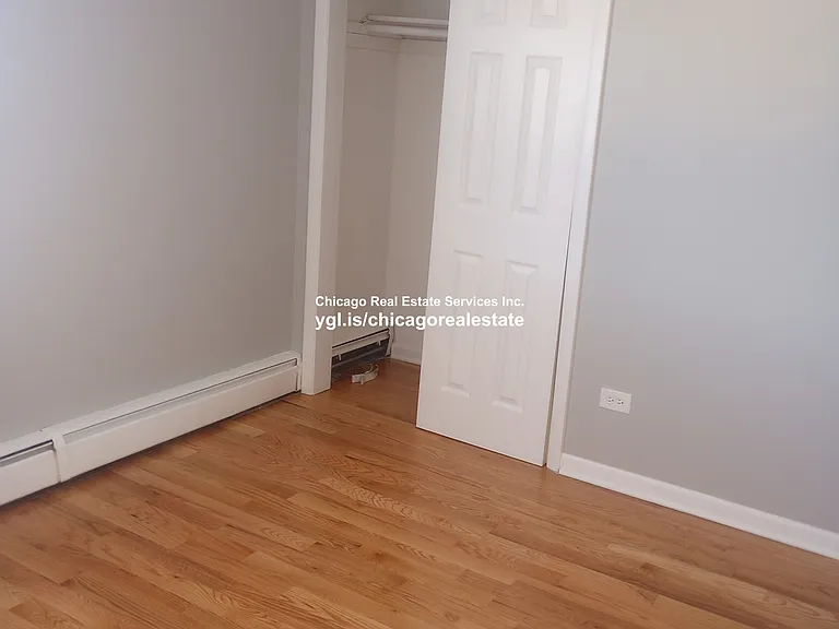 8506 Waukegan Rd #10 — Photo 11