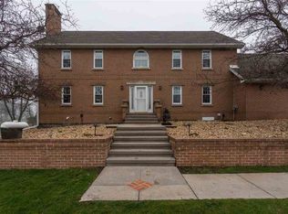 18133 224th St, Manchester, IA 52057