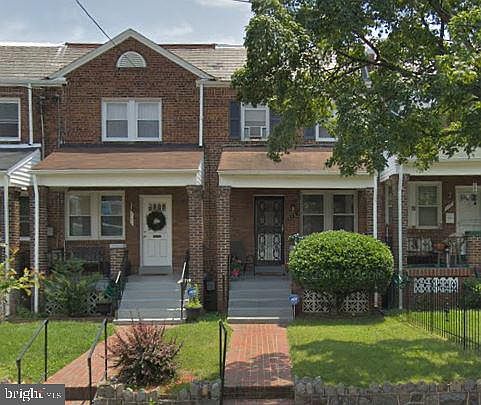 2nd image of 119 36th St NE