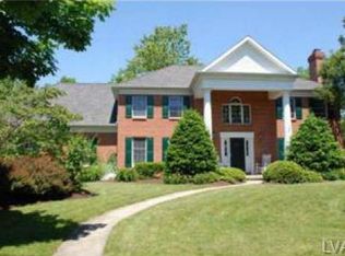 6266 Sauterne Dr, Macungie, PA 18062