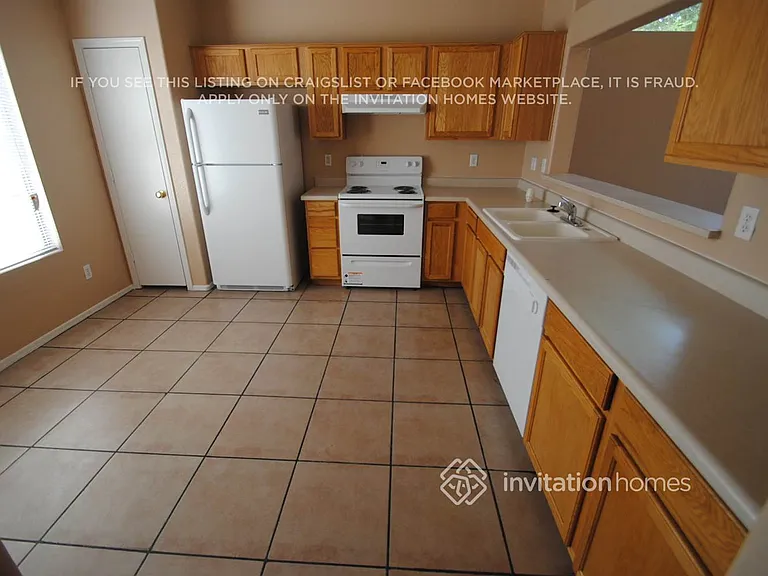 8416 W Monterey Way — Photo 3