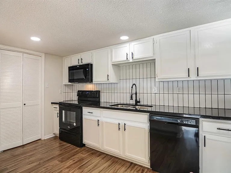 14777 Wunderlich Dr #708 — Photo 3