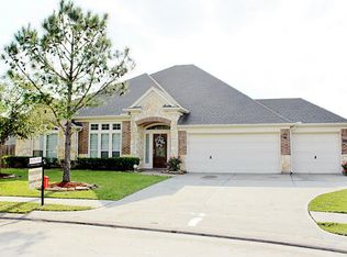 8207 Roland Canyon Dr, Cypress, TX 77433