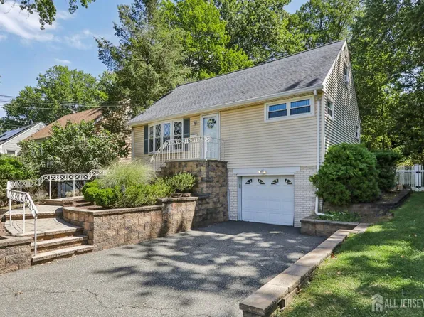 80 Conforti Ave, West Orange, NJ 07052