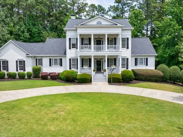 270 Tarragon Dr, Fayetteville, GA 30215