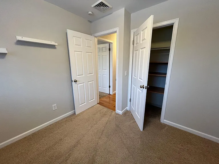 2560 Yarrow Ct — Photo 20