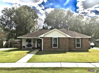 40247 La Rochelle Rd, Prairieville, LA 70769