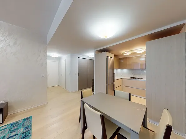 55 Oceana Drive East image 3 of 17