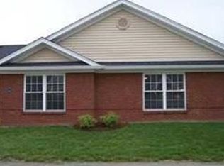 7507 Pony Haven Dr #8, Louisville, KY 40214