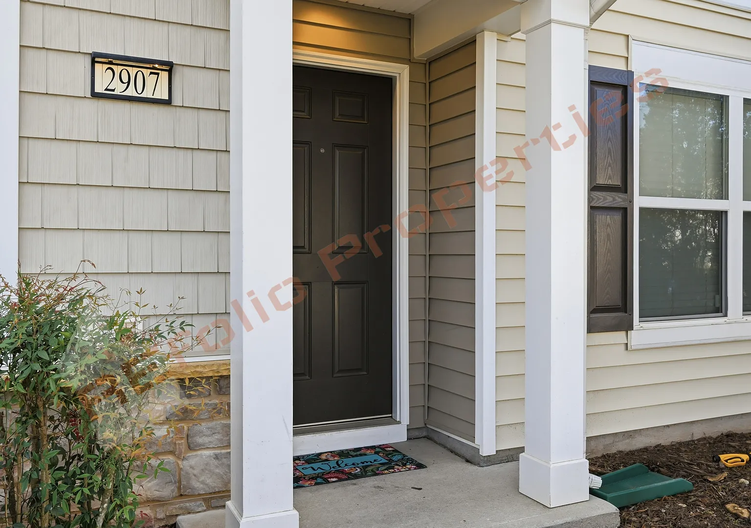 2907 Berkeley Springs PL, Raleigh, NC 27616 — Photo 2