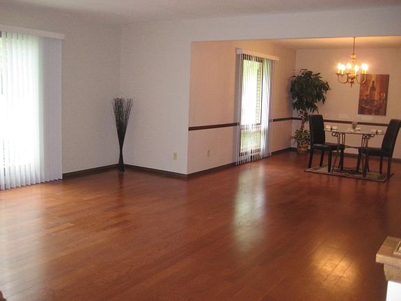 Living room, Formal Dining room combination