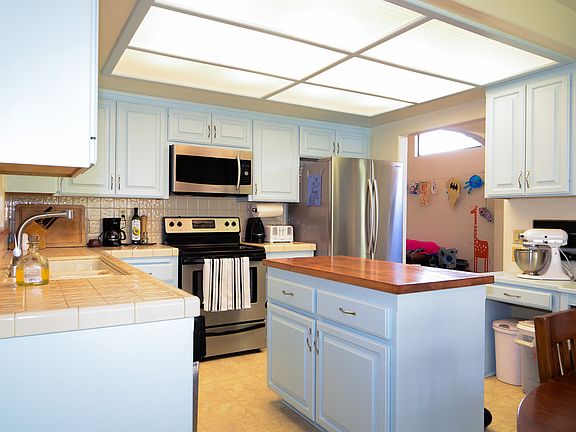 2 of 3 kitchen pictures