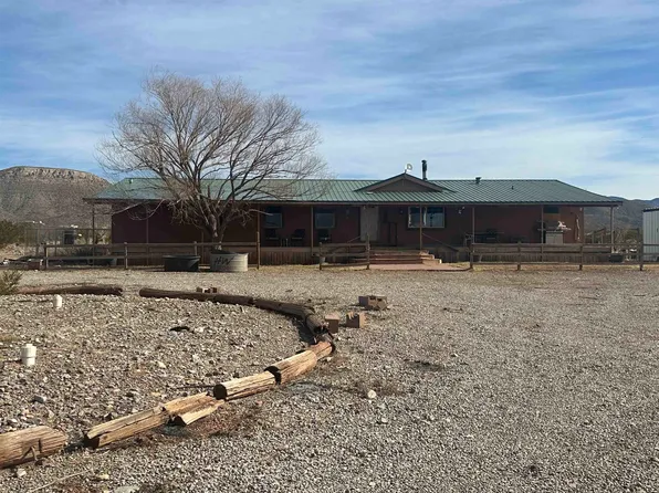 90 Powderhorn Trl, La Luz, NM 88337