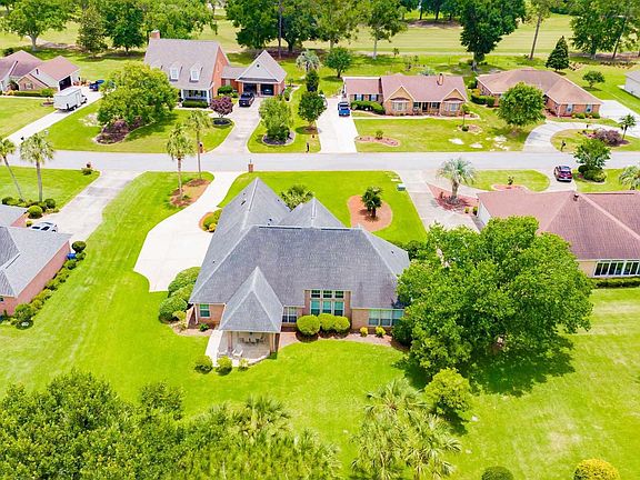 4th image of 9495 Clubhouse Dr