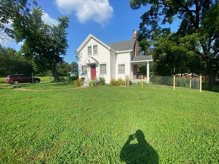 13521 Old State Rd — Photo 2