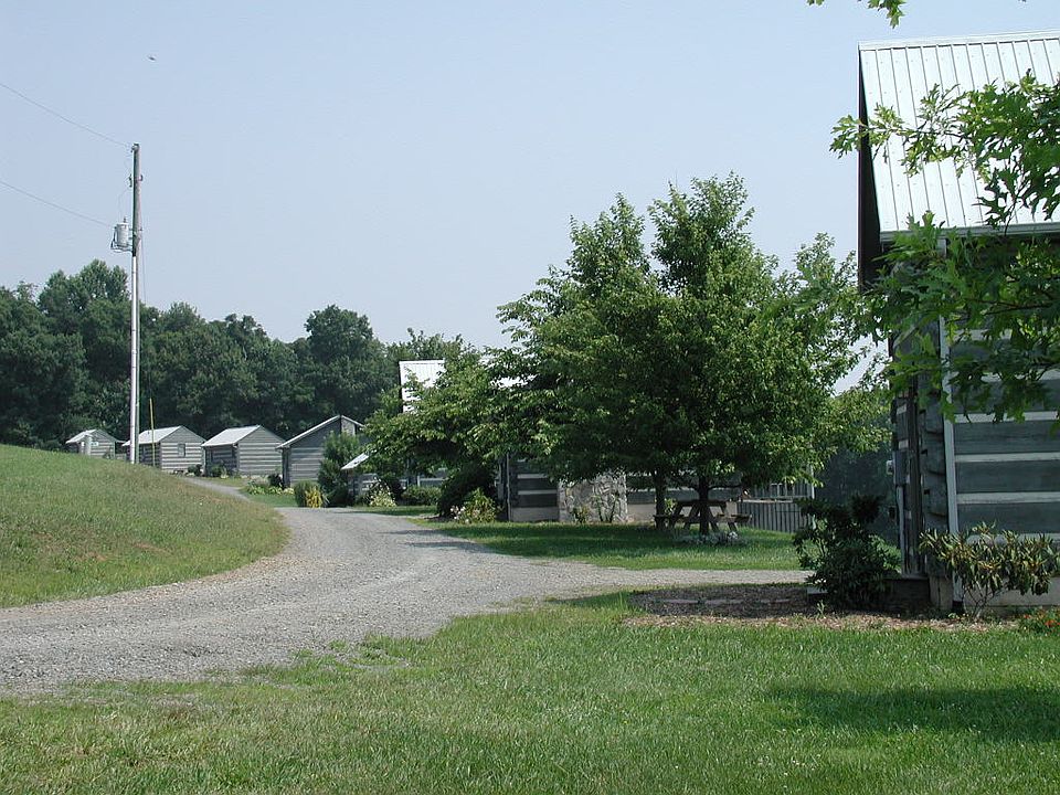 2nd image of 64 Lonesome Cabin Ln