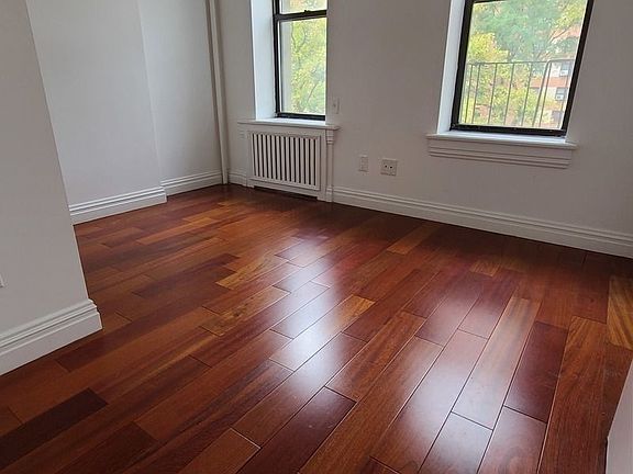 3rd image of 421 W 125th St APT 10