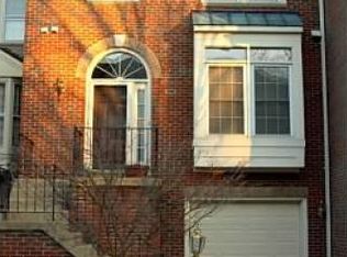 3786 Inverness Rd, Fairfax, VA 22033