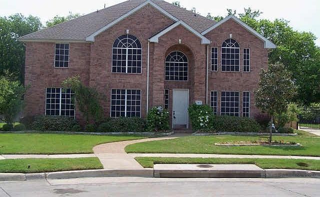 1st image of 104 Sherwood Dr
