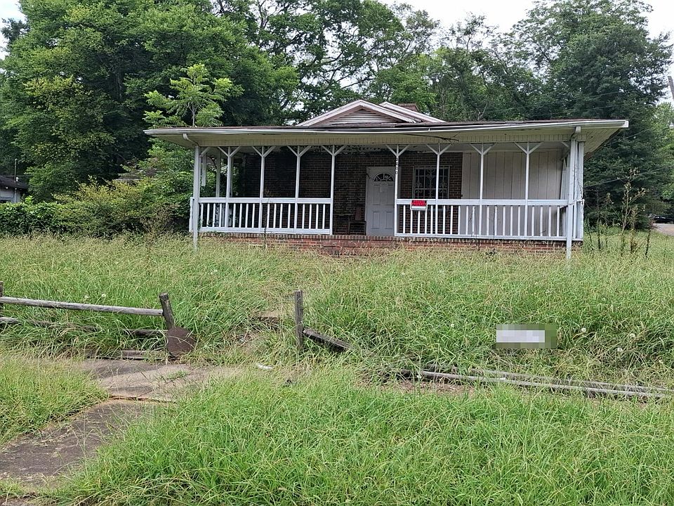 1st image of 3600 26th St N