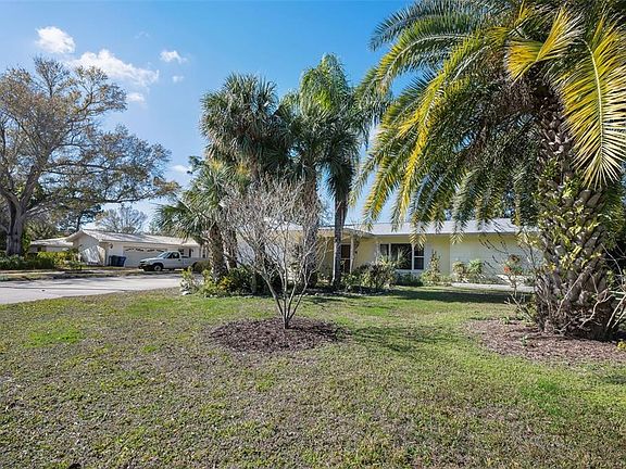 5th image of 2310 Sarazen Dr