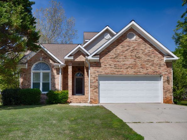 722 Highland Dr