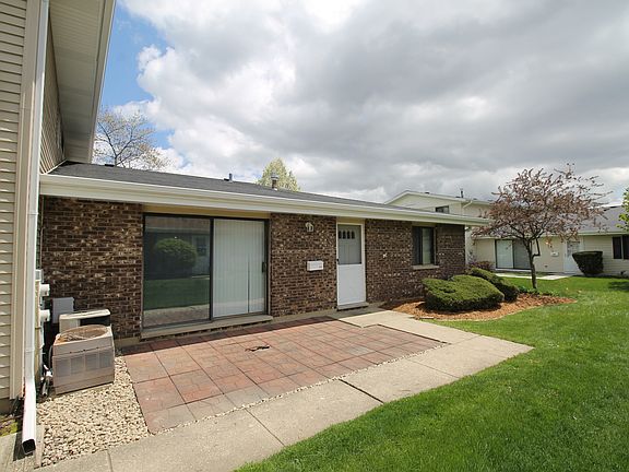 2nd image of 1435 Tonset Ln #1435